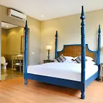 Jabu Beach Villa